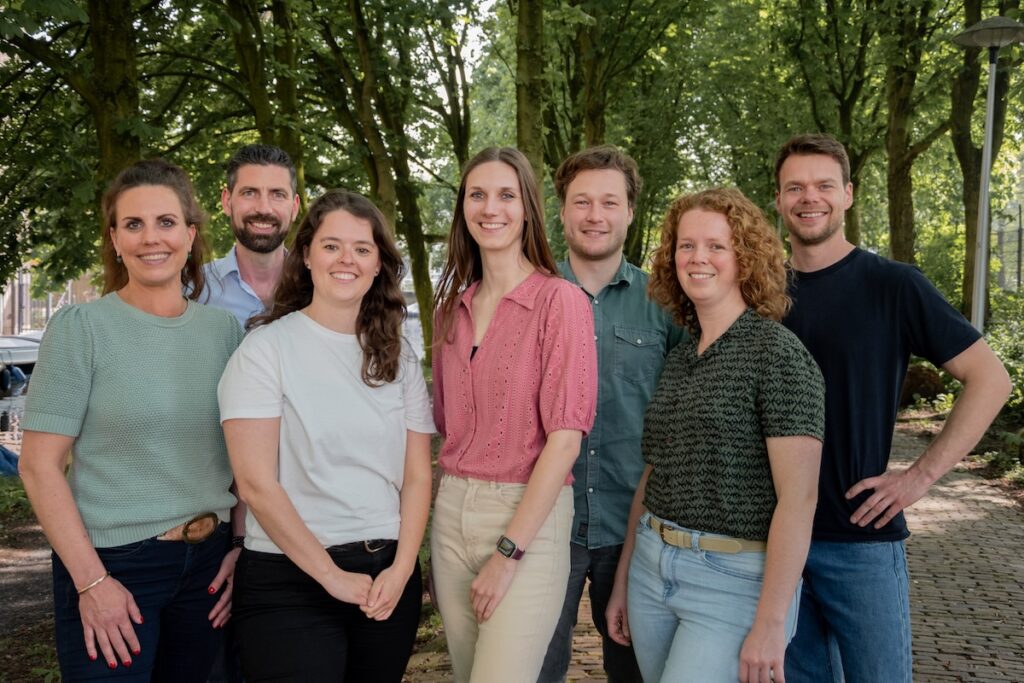 Opreis.nl team, Jan Jaap Meendering, Bas Tromp, Siebrand, Jonker, Ilse Timme, Ivanka van Maanen, Nathalie Meilink, Nienke de Boer,